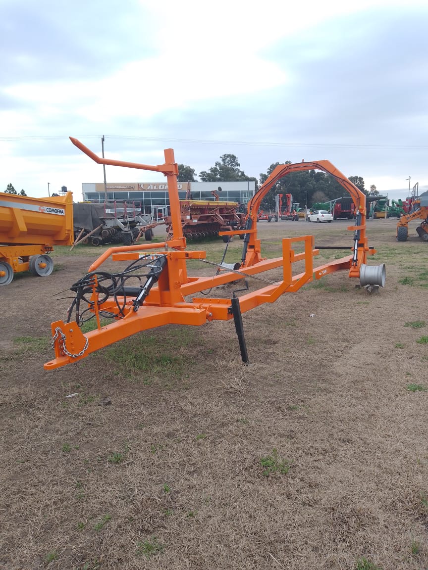 TRANSPORTADOR DE 5 ROLLOS MARCA MACCARI